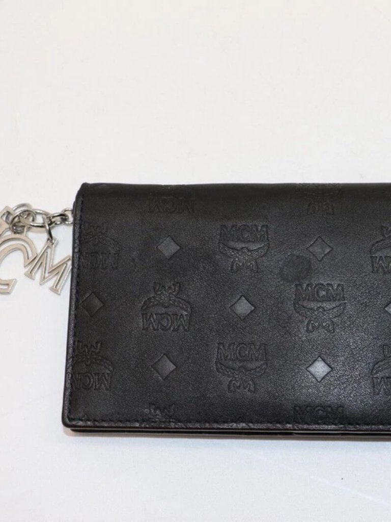 Mcm Aren Embossed Monogram Wallet - Black